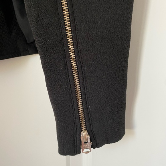 Wilfred Shirt Jacket | S 2 | Layered Zippers and Collar | Ribbed Elbow | Black - Picture 6 of 9